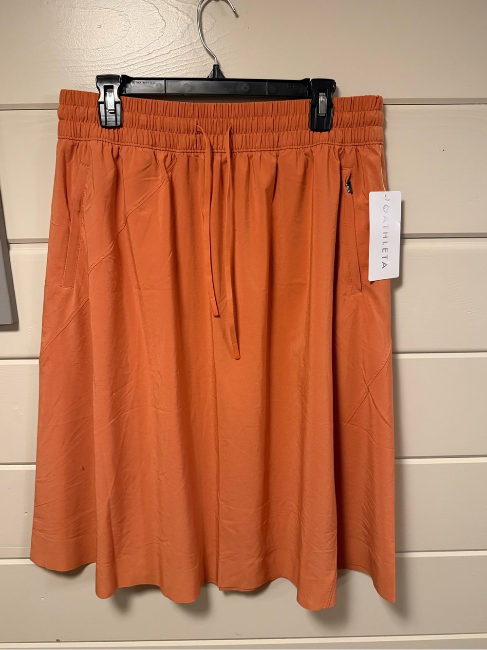 Athleta. Arrival skirt NWT size 18